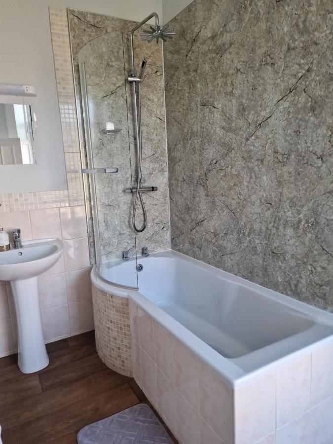 Teviotside Travel Inn Ltd Hawick Dış mekan fotoğraf