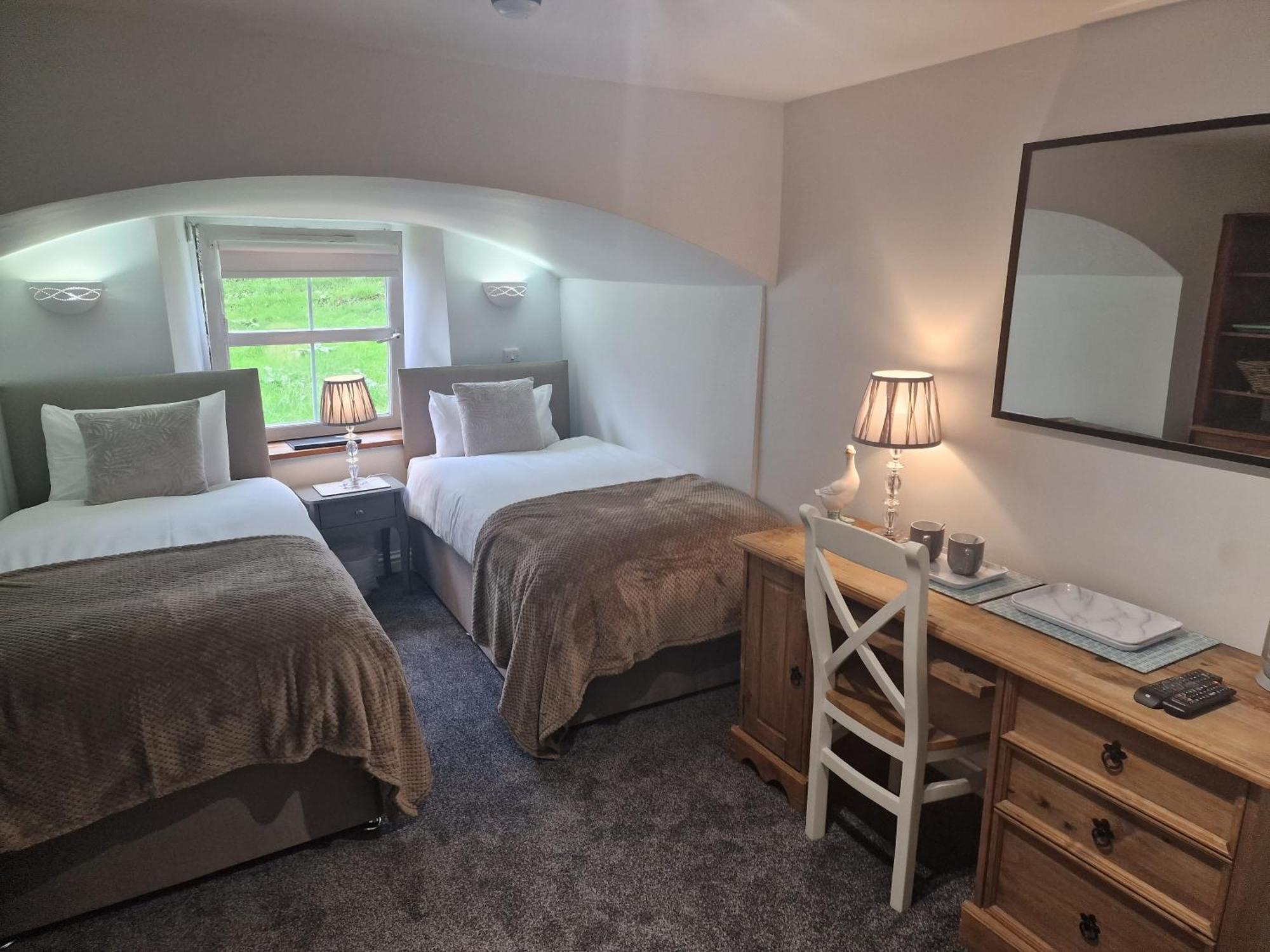 Teviotside Travel Inn Ltd Hawick Dış mekan fotoğraf